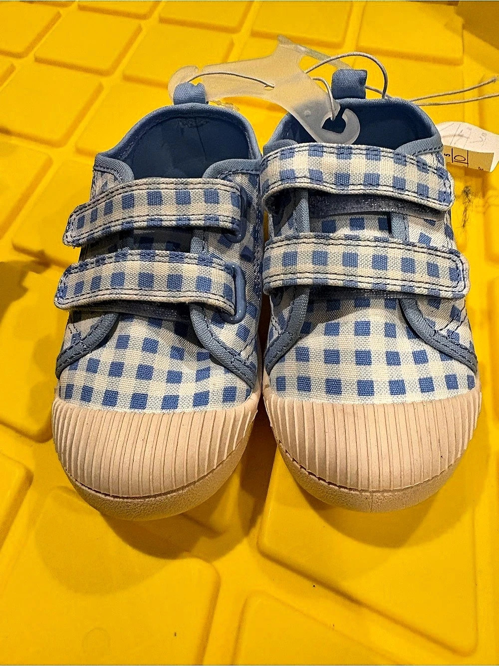 Cat & Jack Gingham Sneakers Size 10 NWT